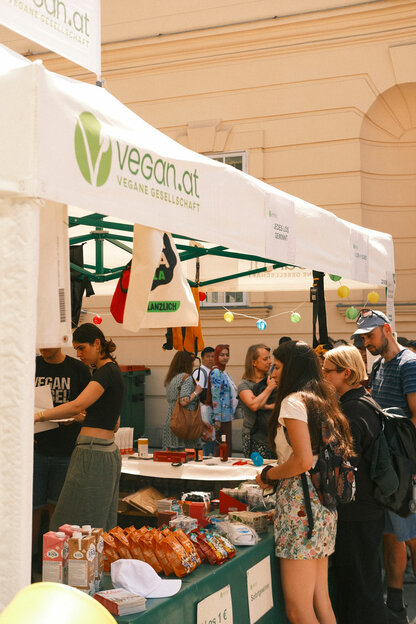 Pflanzliches Streetfood-Paradies: Veganmania am Grazer Hauptplatz
