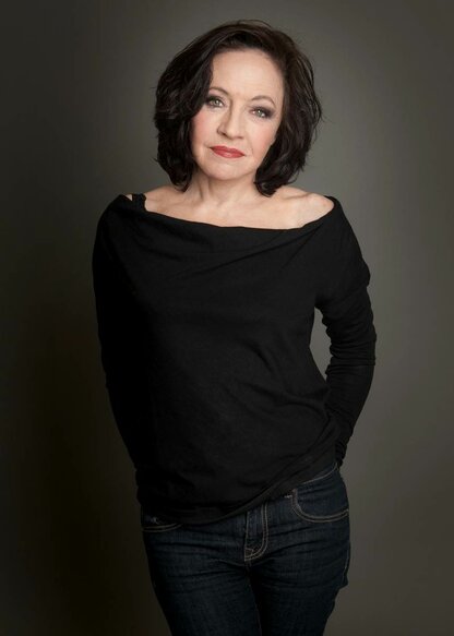 Maria Bill singt Edith Piaf